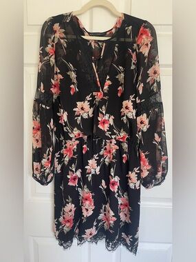 White House Black Market Black Floral Lace-Trim Long Sleeve Dress